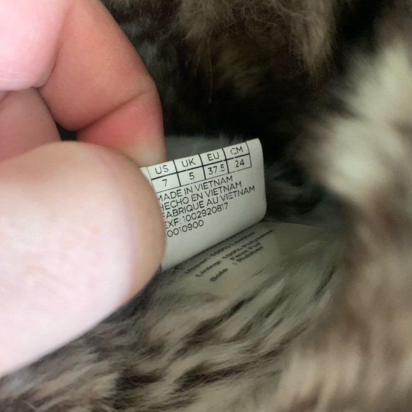 TOMS Vista suede boot lined with faux fur- Women’s 7 US - Picture 4 of 6